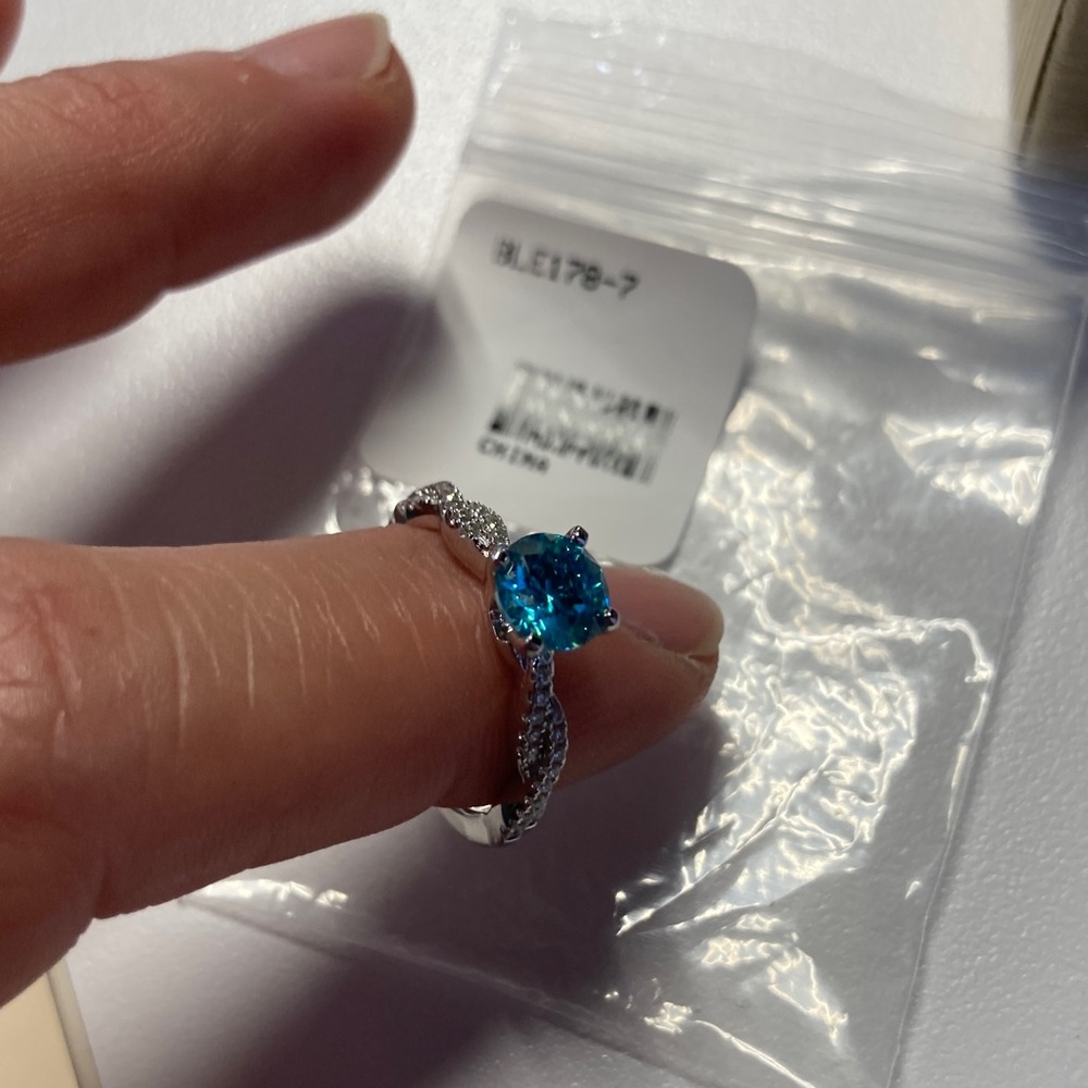 NWT size 7 JTV sterling silver blue gem ring - Picture 4 of 8
